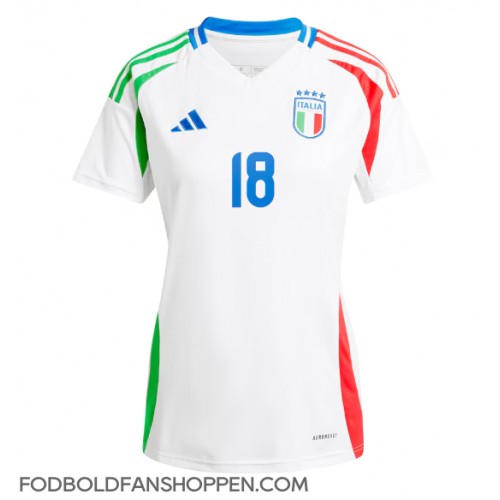 Italien Nicolo Barella #18 Udebanetrøje Dame EM 2024 Kortærmet Italien Nicolo Barella #18 Udebanetrøje Dame EM 2024 Kortærmet